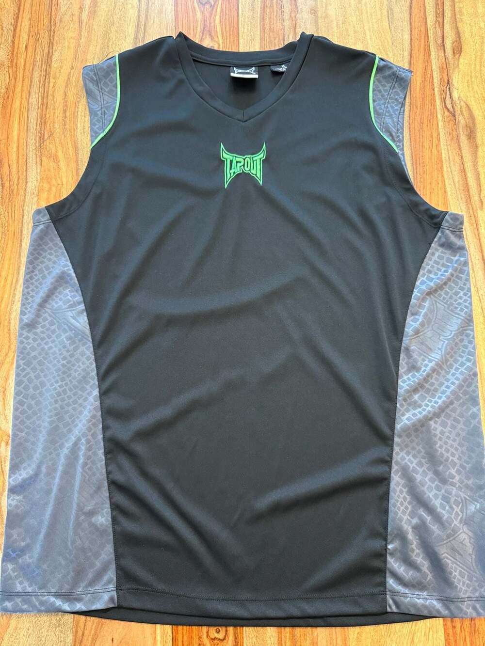 Tapout Men's Sleeveless Athletic Performance Tank Jersey